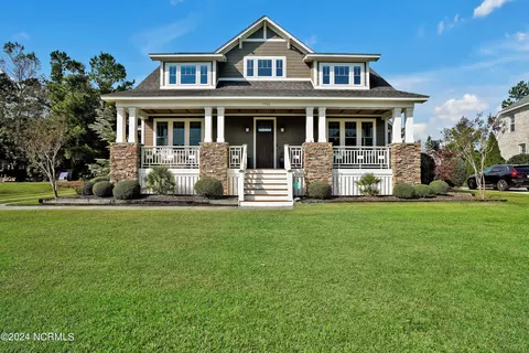 7713 Bonaventure Dr, Wilmington, NC 28411