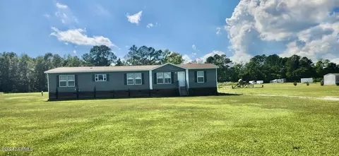 1502 Manley Smith Rd, Nakina, NC 28455