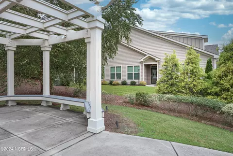 Exterior - 110 Winged Foot Rd, Pinehurst, NC 28374 photo 5 of 7