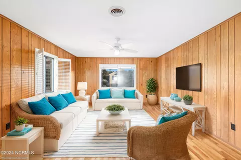 228 W Eden St, Kill Devil Hills, NC 27948 photo 18