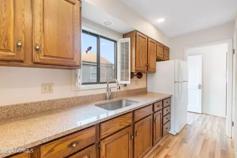 228 W Eden St, Kill Devil Hills, NC 27948 photo 28