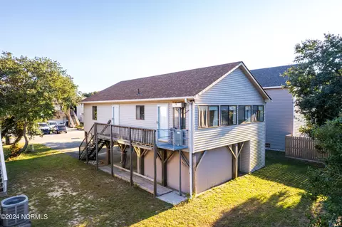 228 W Eden St, Kill Devil Hills, NC 27948 photo 9