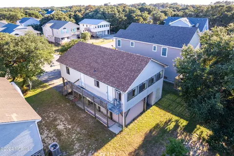 228 W Eden St, Kill Devil Hills, NC 27948 photo 6