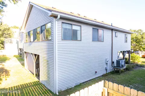 228 W Eden St, Kill Devil Hills, NC 27948 photo 11