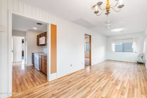 228 W Eden St, Kill Devil Hills, NC 27948 photo 24