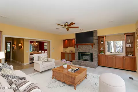 33 Abington Dr, Pinehurst, NC 28374 photo 10