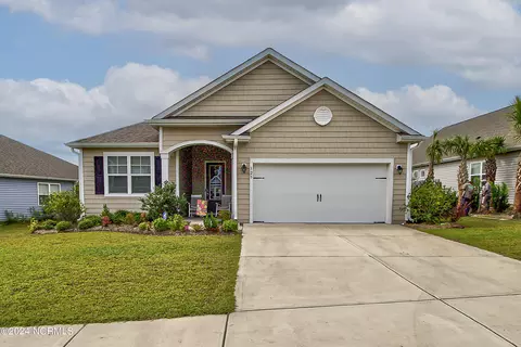 325 Edgewater Way, Surf City, NC 28445