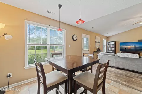 Dining - 111 Fodder Dr, Hubert, NC 28539 photo 2 of 4