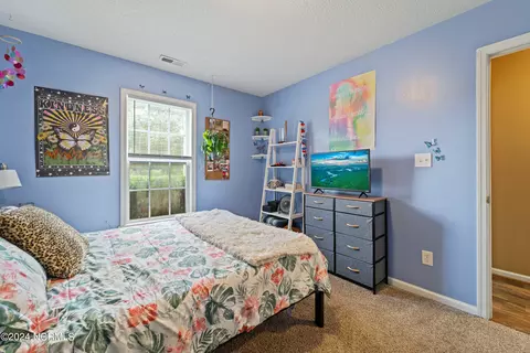 Bedroom - 111 Fodder Dr, Hubert, NC 28539 photo 4 of 6