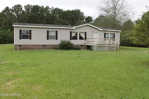 14401 Rough And Ready Rd, Fair Bluff, NC 28439