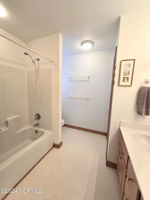 1402 Harrington Ave, Kill Devil Hills, NC 27948 photo 10