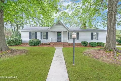 203 Templeton Dr, Greenville, NC 27858