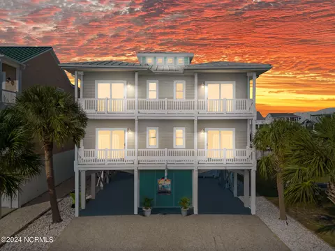 31 Goldsboro St, Ocean Isle Beach, NC 28469