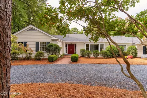 45 Shaw Rd SW, Pinehurst, NC 28374 photo 2