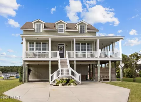 409 Margaret Rd, Beaufort, NC 28516