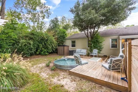 Exterior - 12 N 23rd St, Wilmington, NC 28405 photo 8 of 13