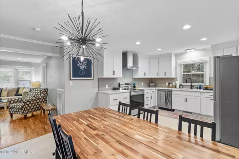 12 N 23rd St, Wilmington, NC 28405