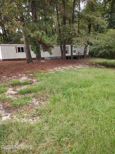649 Pecan Rd, Dudley, NC 28333