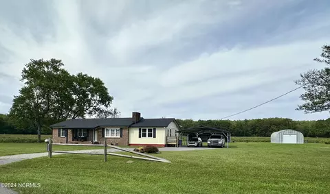 3586 Davenport Forks Rd, Roper, NC 27970
