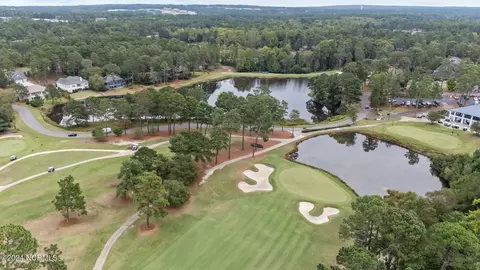 Undisclosed, Pinehurst, NC 28374 photo 36