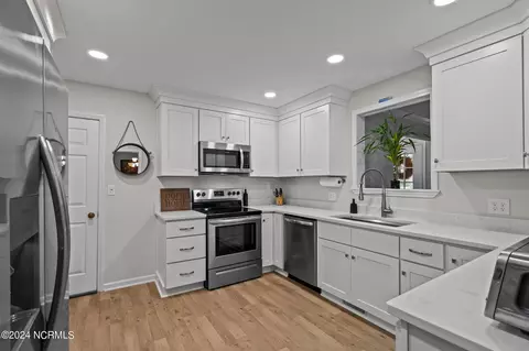Undisclosed, Pinehurst, NC 28374 photo 19