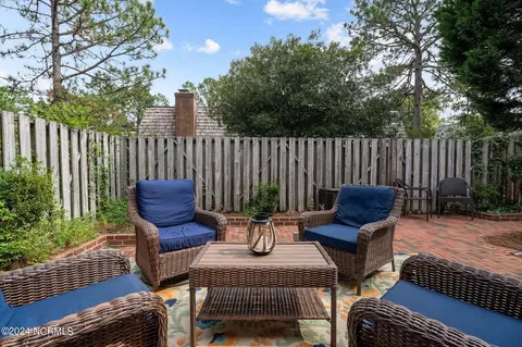 Undisclosed, Pinehurst, NC 28374 photo 6