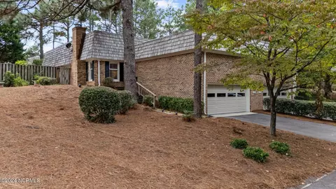 Undisclosed, Pinehurst, NC 28374 photo 2