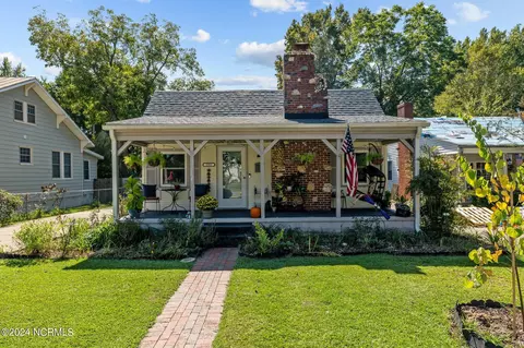1905 Spencer Ave, New Bern, NC 28560
