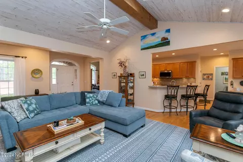 108 Devonshire Ave E, West End, NC 27376 photo 7
