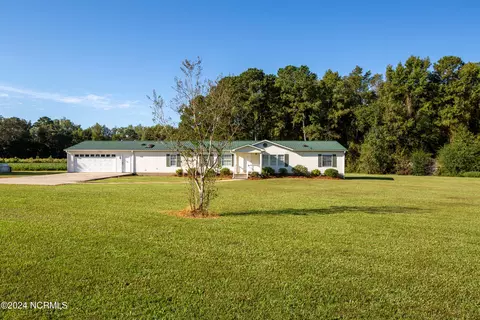 1035 Mt Moriah Church Rd, Clinton, NC 28328