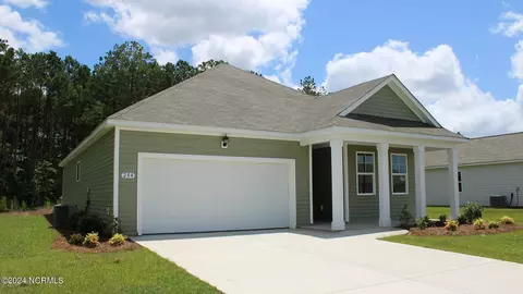 2044 Marietta Cir NW, Ash, NC 28420