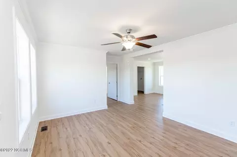Living - 101 Poplar Neck Rd, Tyner, NC 27980 photo 1 of 3