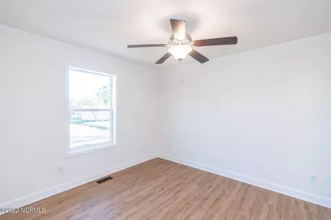 Bedroom - 101 Poplar Neck Rd, Tyner, NC 27980 photo 4 of 5