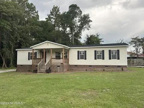 110 Oak Knoll Dr, Goldsboro, NC 27530
