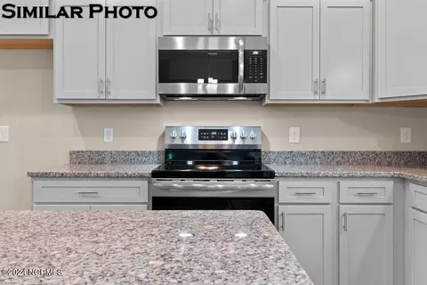 825 Cooke Dr, Hubert, NC 28539 photo 10