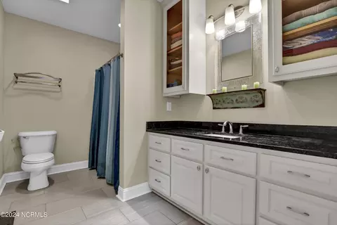 Bath - 204 Van Riggs Rd, Hubert, NC 28539 photo 1 of 3