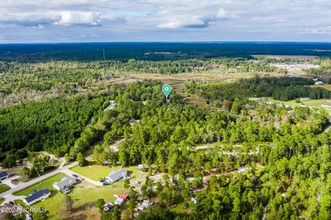 View/Area - 204 Van Riggs Rd, Hubert, NC 28539 photo 3 of 5