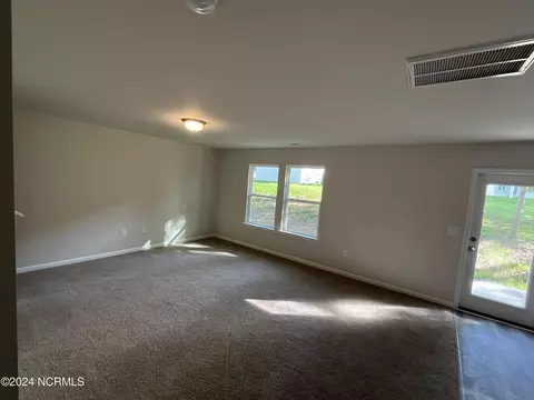 Living - 159 Slatestone Rd, Washington, NC 27889 photo 3 of 3