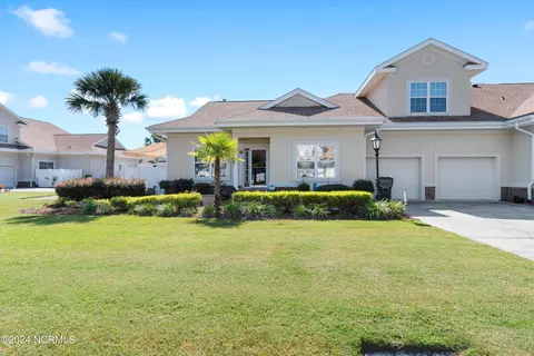 8978 Smithfield Dr NW #4, Calabash, NC 28467