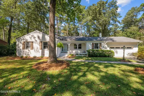 3502 Wedgewood Dr, Trent Woods, NC 28562
