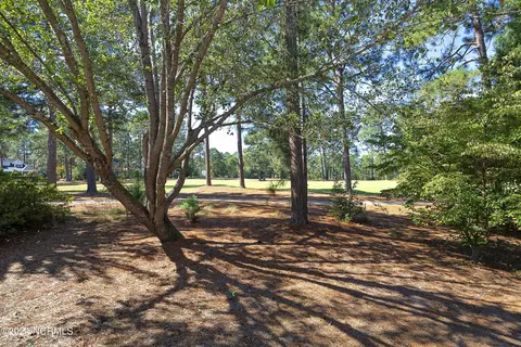 Exterior - 27 Lochwinnock Ln, Pinehurst, NC 28374 photo 10 of 12