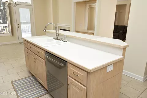 Kitchen - 27 Lochwinnock Ln, Pinehurst, NC 28374 photo 5 of 5