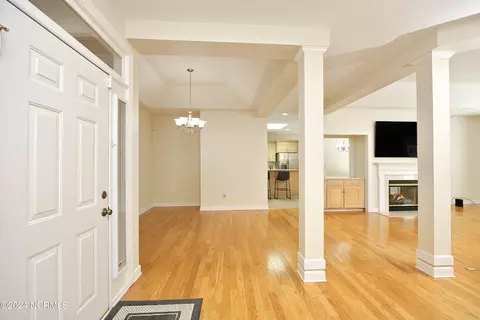 Entry Way - 27 Lochwinnock Ln, Pinehurst, NC 28374 photo 4 of 4