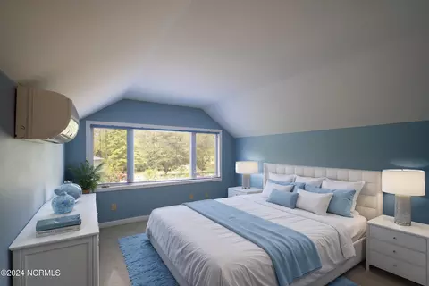 Bedroom - 110 Olde Point Rd, Hampstead, NC 28443 photo 7 of 10
