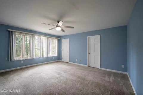 Bedroom - 110 Olde Point Rd, Hampstead, NC 28443 photo 9 of 10