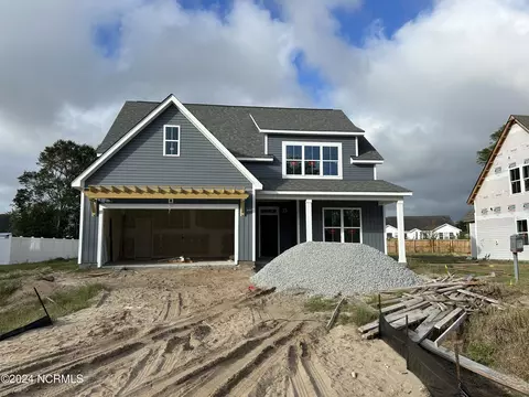 130 Creek Bluff Rd, Newport, NC 28570