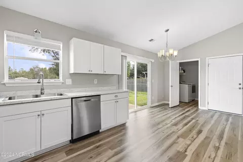 Other - 212 Cinnamon Dr, Hubert, NC 28539 photo 5 of 8