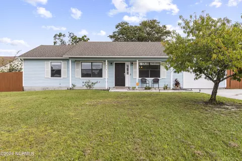 Other - 212 Cinnamon Dr, Hubert, NC 28539 photo 1 of 8