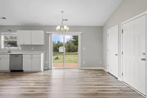 Other - 212 Cinnamon Dr, Hubert, NC 28539 photo 4 of 8