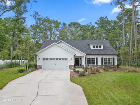58 NE Drive Dr NW, Calabash, NC 28467